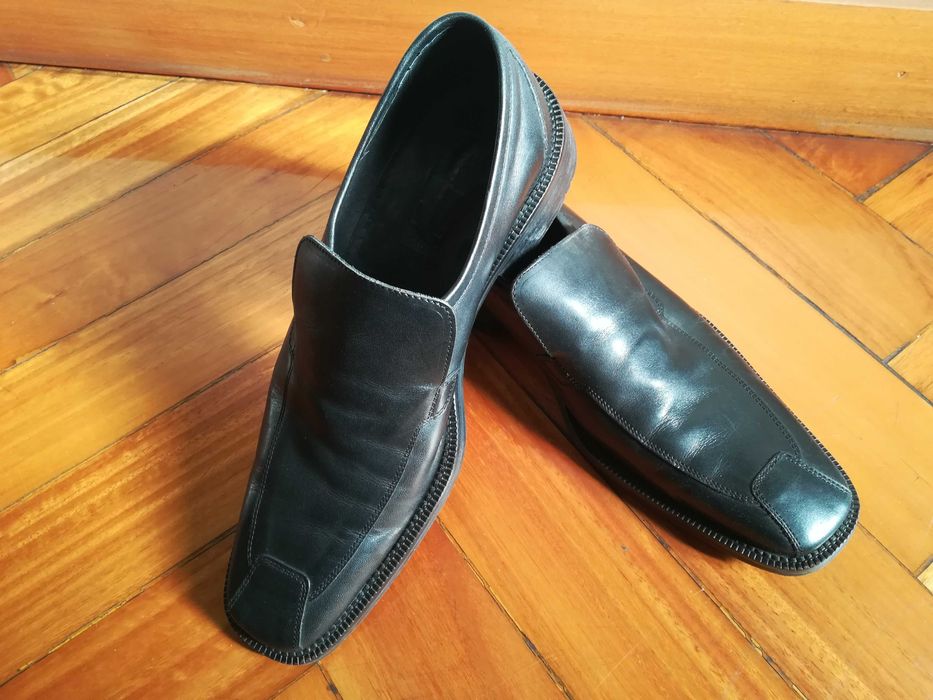 Sapatos tamanho 44/45