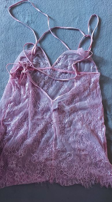 Koronkowa sexi komplet w rozmiarze XL (50) Adore Me.