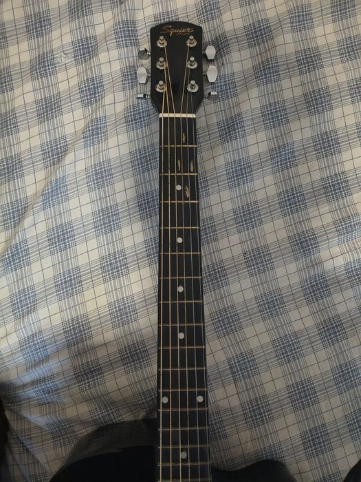 Vendo violão fender Squier black elétrico