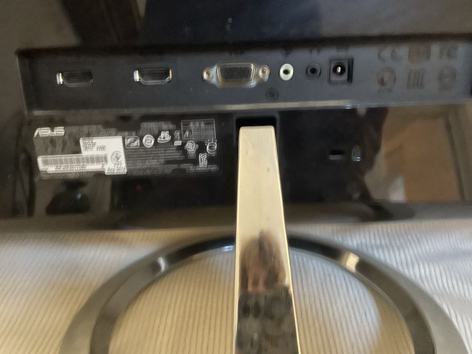 Monitor Asus 27"