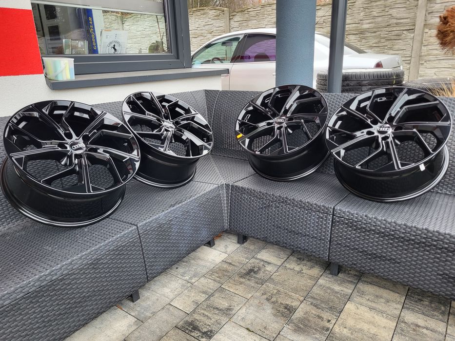 Alufelgi 18" 5x112 ET40 Audi A4 B9 B8 A6 C8 C7 A5 Q3 AVUS ITALY!