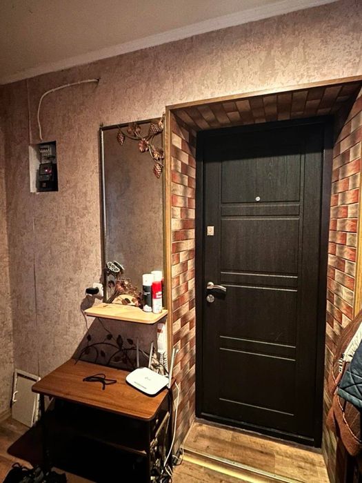 Продам квартиру м. Шептицький