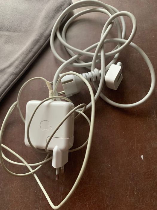 MacBook Air 11 A 1370 Silver