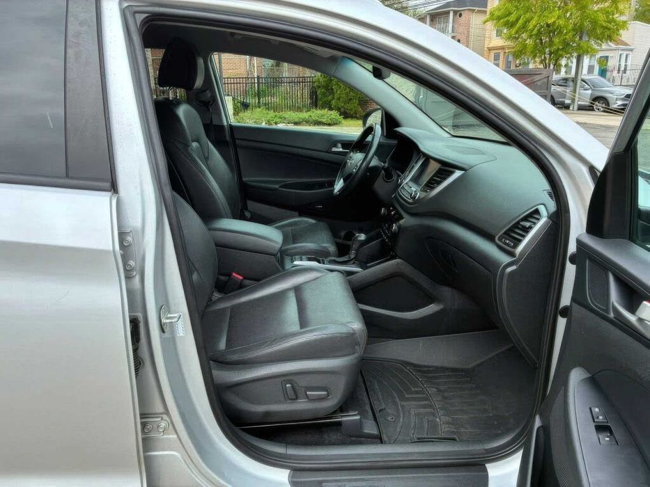 Hyundai Tucson Limited      2018