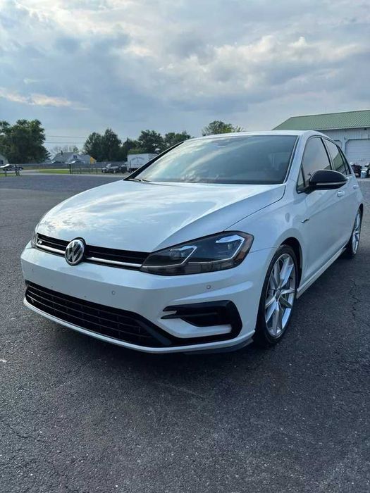 2019 Volkswagen Golf R