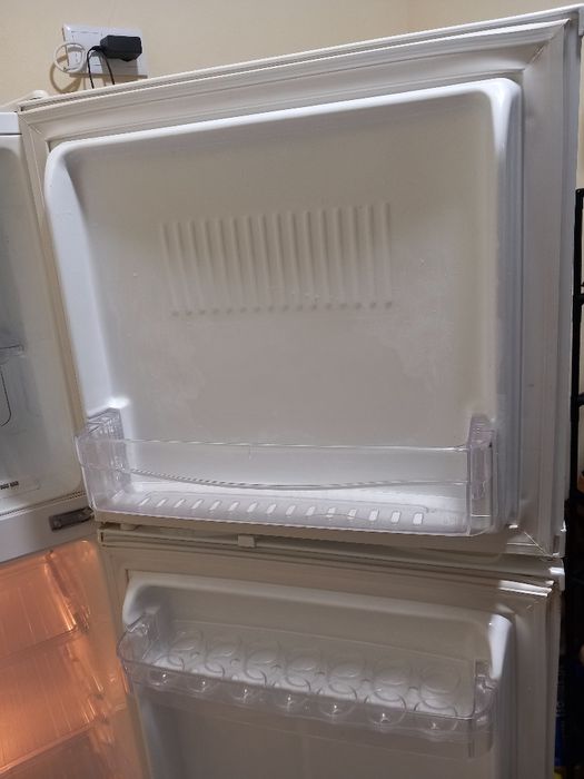 Frigorífico Combinado LG + película autocolante para aplicar
