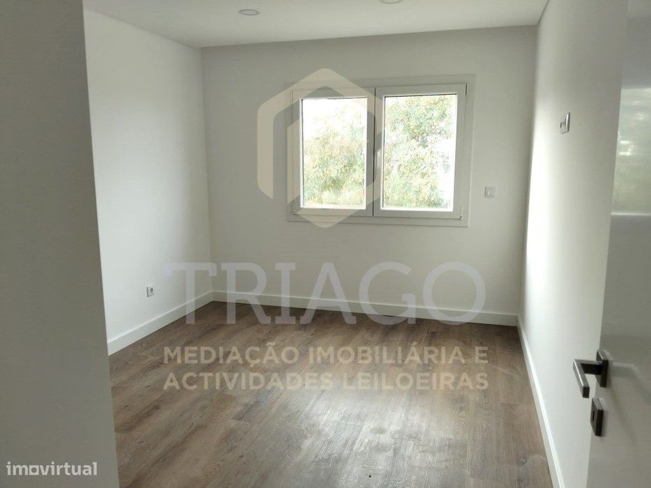 Fantástico Apartamento T2 com Varanda