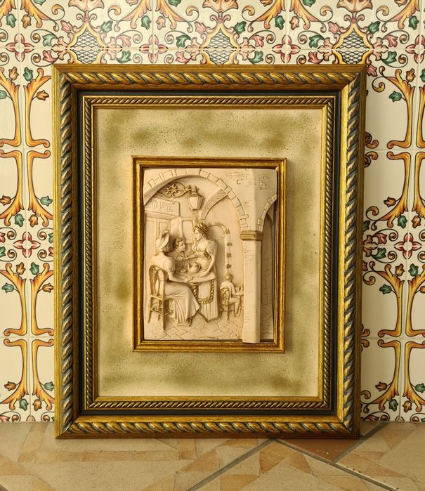 Quadros decorativos com relevo