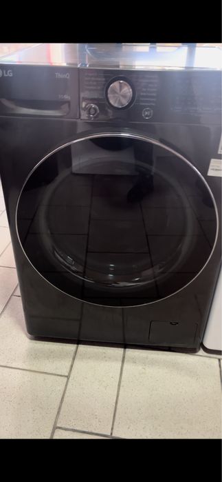 Пральна машина LG 2в1 11/6кг Сток