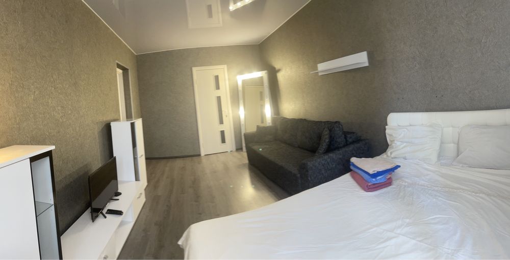 Пр Богдана Хмельницкого 16. Рядом Даффи, 16 больница , Вокзал , Цум