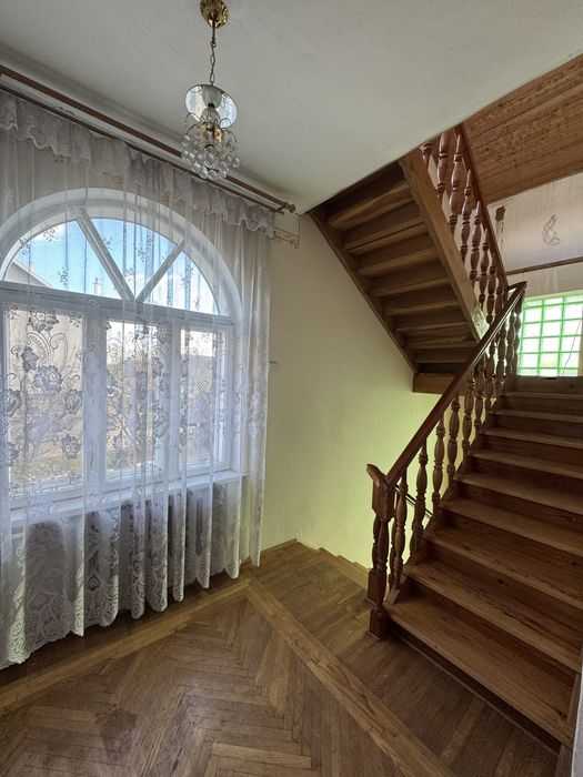 Цегляний будинок у Брошнів-Осаді