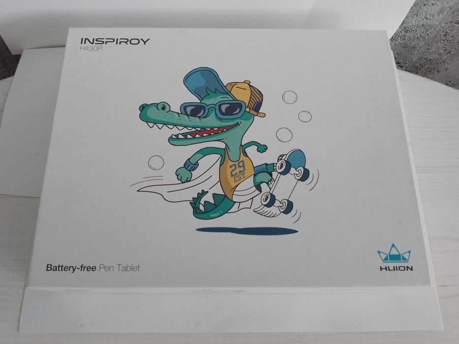 HUION tablet graficzny z rysikiem