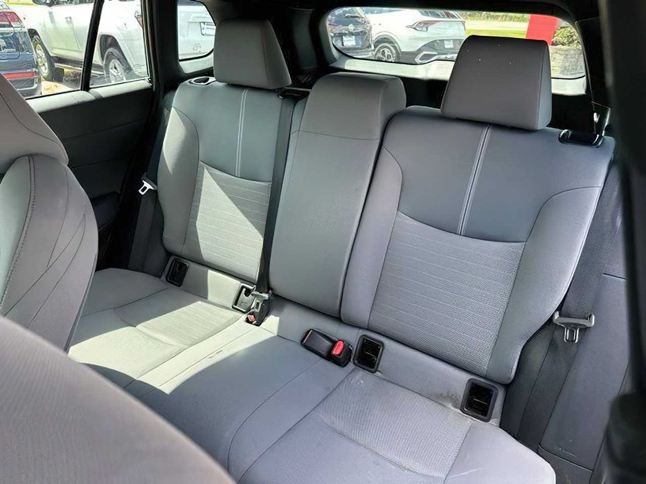 Toyota Corolla Cross hyb      2023