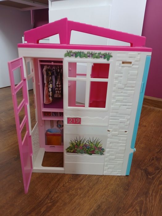 Domek dla barbie