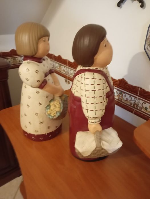 Estátua de cerâmica,pintados há mão