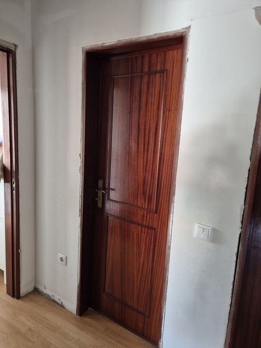 Portas Interior bom estado