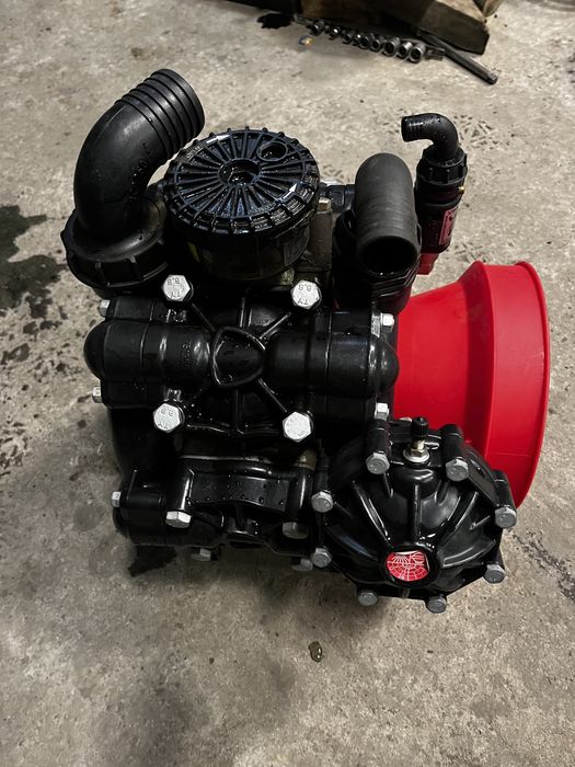 Pompa opryskiwacza polowego Annovi Reverberi 250 BP