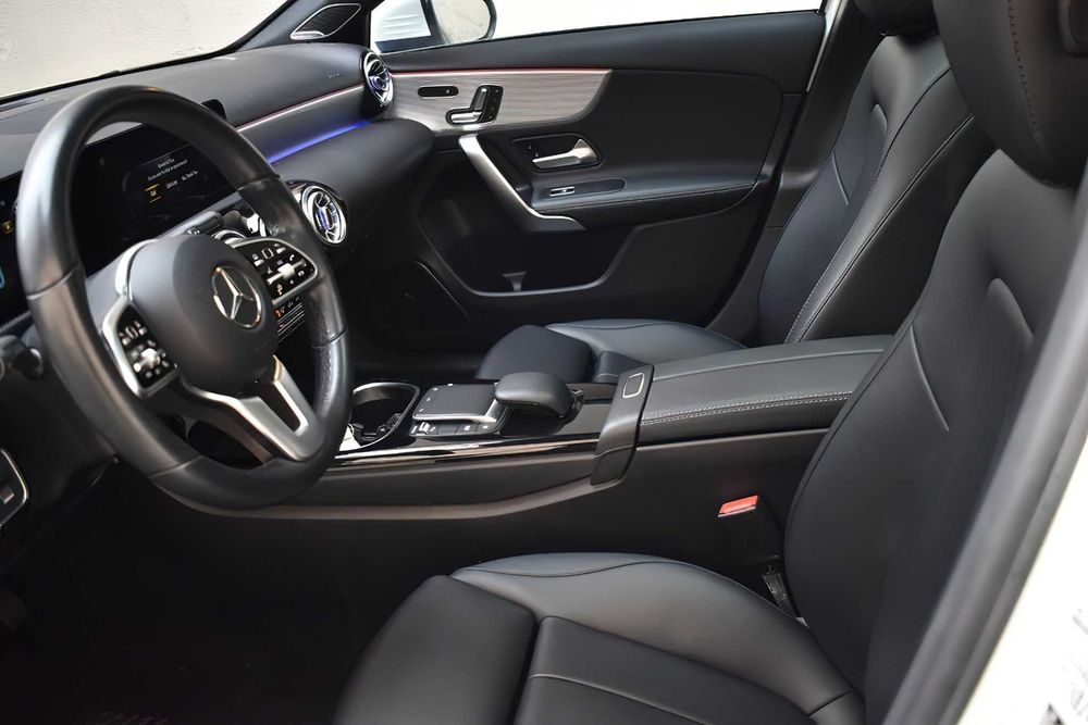 Mercedes-Benz A-Class A 220 4MATIC      2021