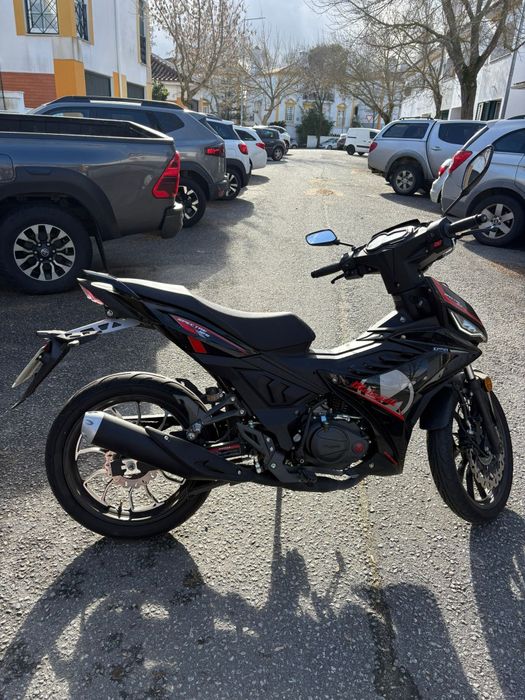 Malagutti 125cc como Nova