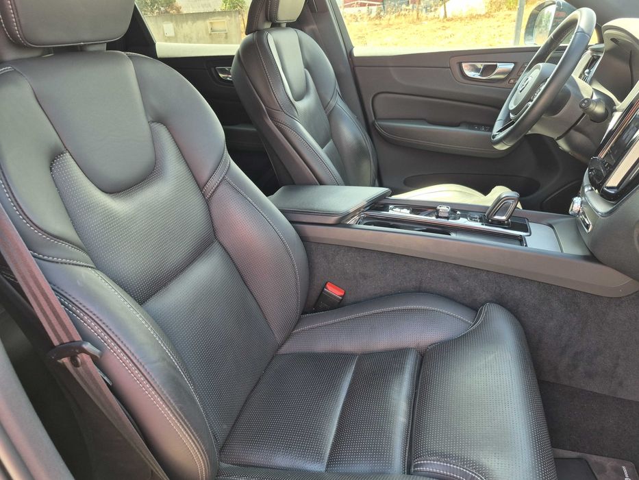 Volvo X60 B4 R Design AWD