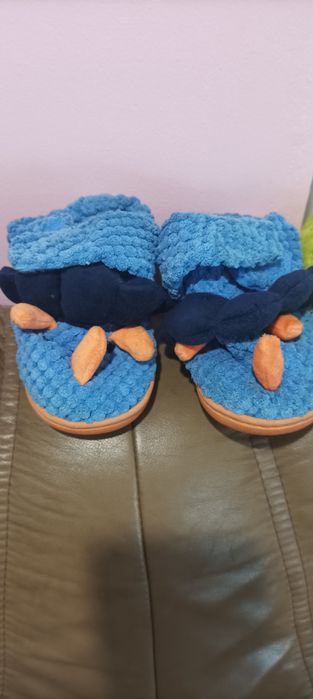 Капці тапки тапочки у садок Carter's