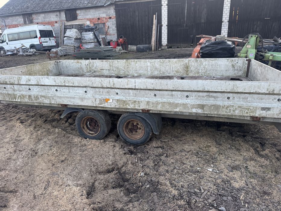 Przyczepka samochdowa