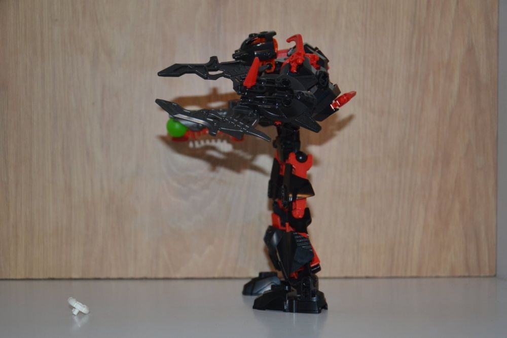 LEGO Hero Factory 6222 – Core Hunter