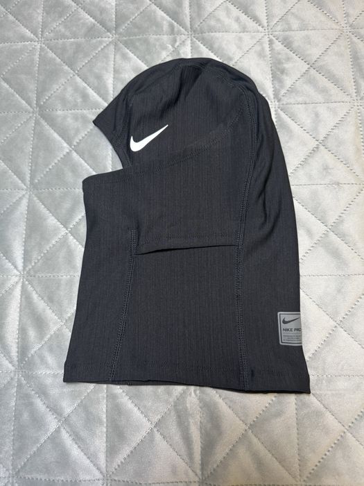 Балаклава Nike pro hyperwarm hood