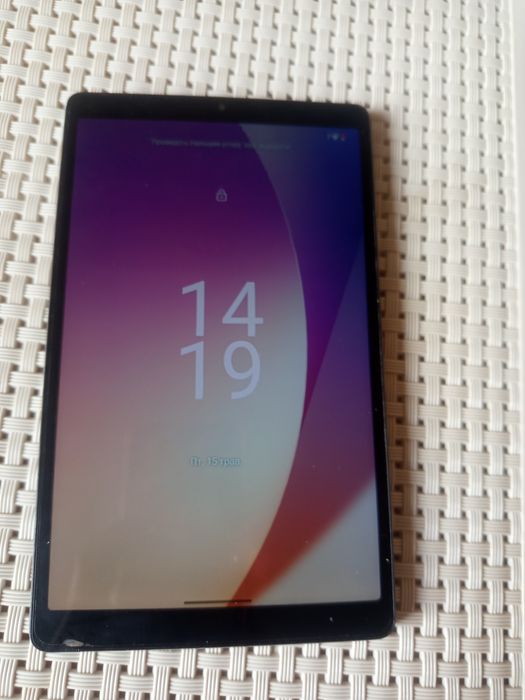 Продаю  планшет lenovo zan m8