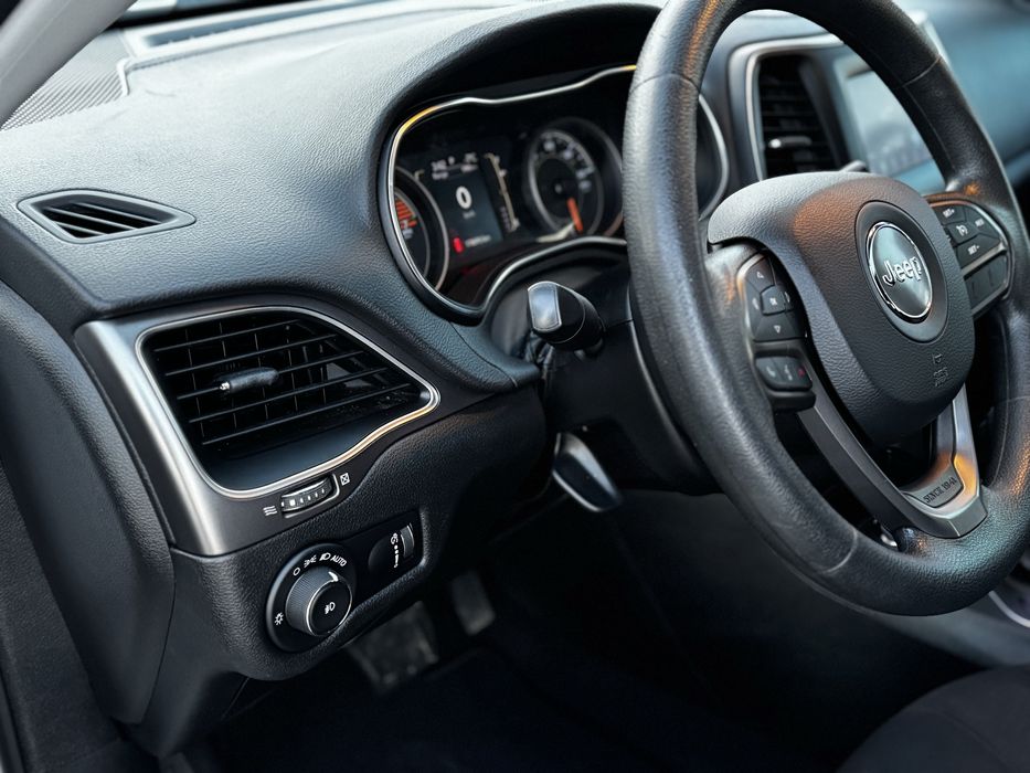 Jeep Cherokee 2.4 4WD