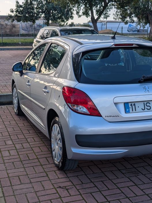 Peugeot 207 1.6hdi 99g
