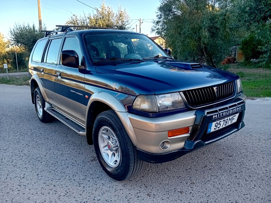 Mitsubishi pajero sport wagon