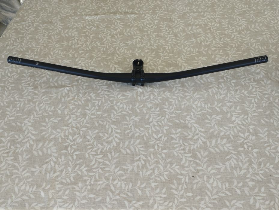 Guiador e avanço all montain