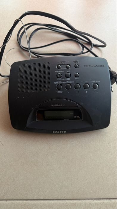 Rádio relógio digital SONY