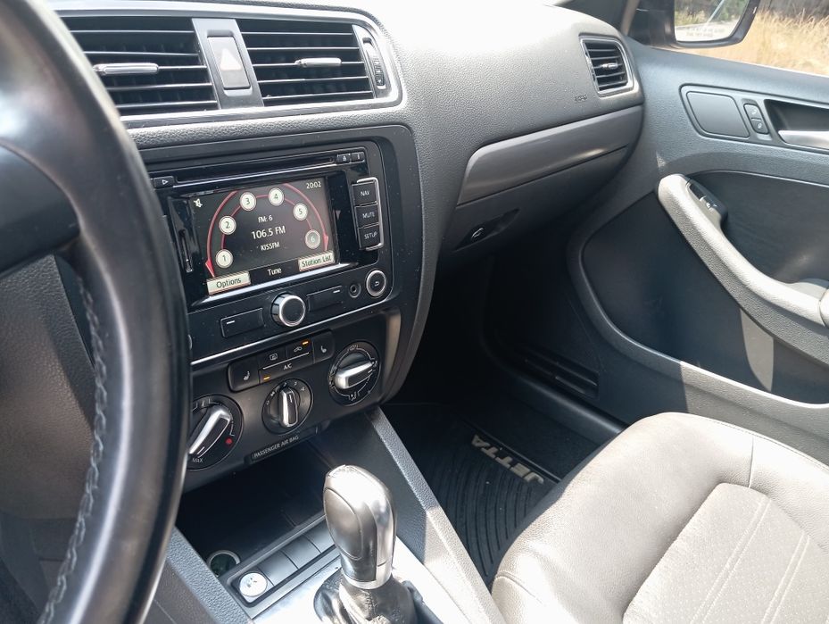 VW JETTA  SEL 2.5 газ бензин