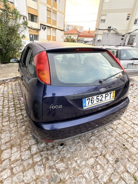 Ford focus 1.4 ano  2000 vendo ou troco
