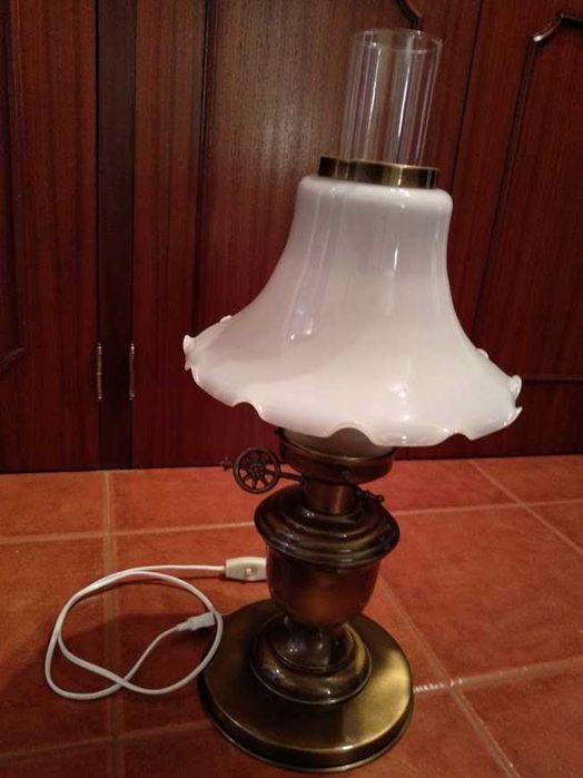 Candeeiro em latão/vidro