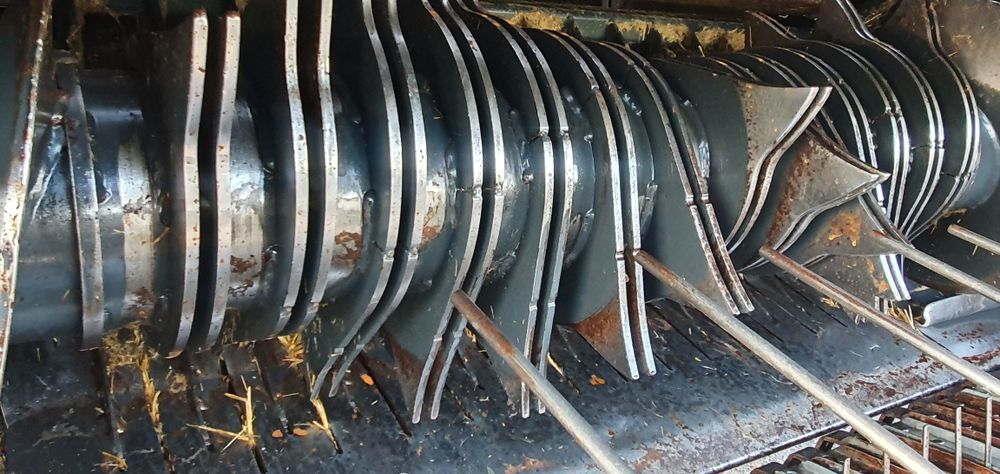 Prasa Kuhn 3160 full z nożami Deutz Fahr 790