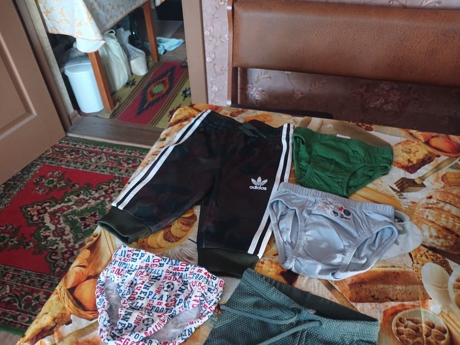 Продам новые детские трусы для девочек и мальчиков.