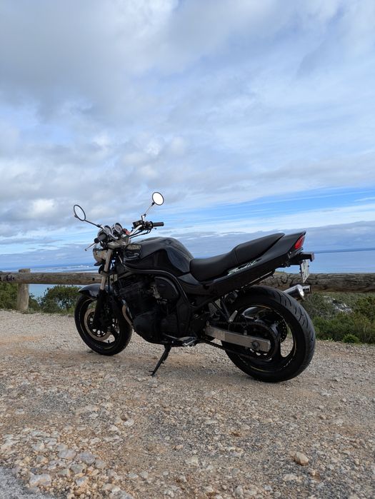 Suzuki Bandit 1997 (25kw livrete)