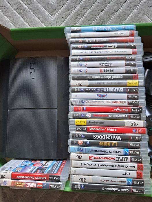 PS3/500GB/Move/Gry/Pady
