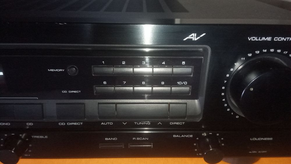 Amplificador Kenwood com radio