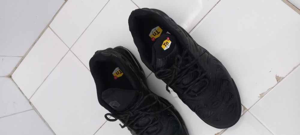 Nike air max plus drift