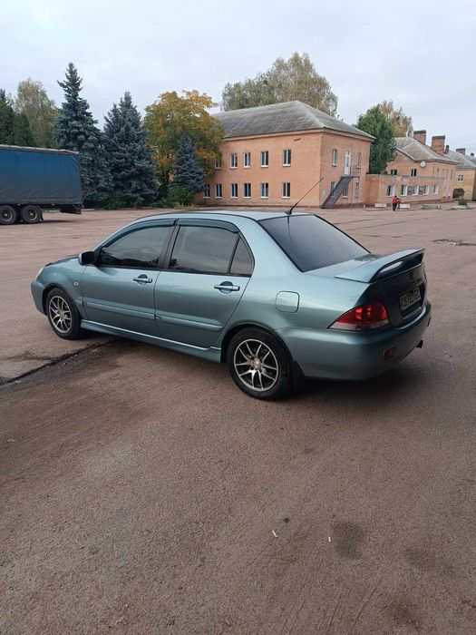Mitsubishi lancer 9