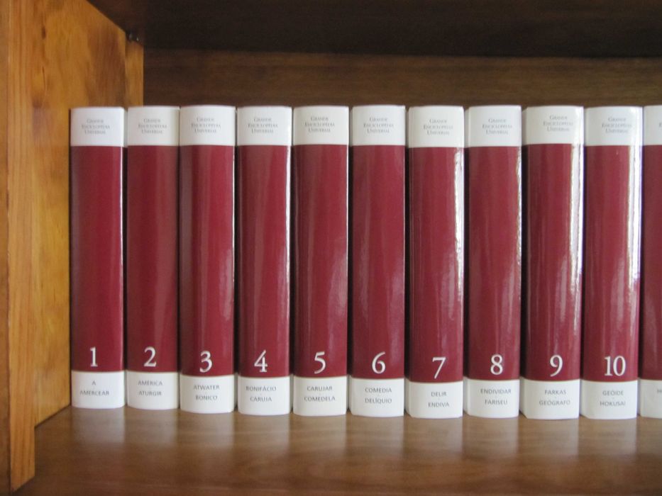 Grande Enciplipédia Universal 20 Vols. Dicionários Biografia NOVO