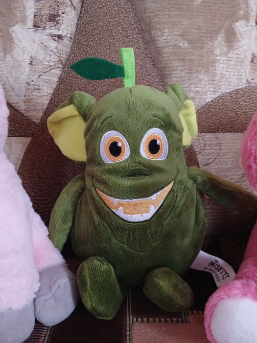 М'які іграшки дитячі.