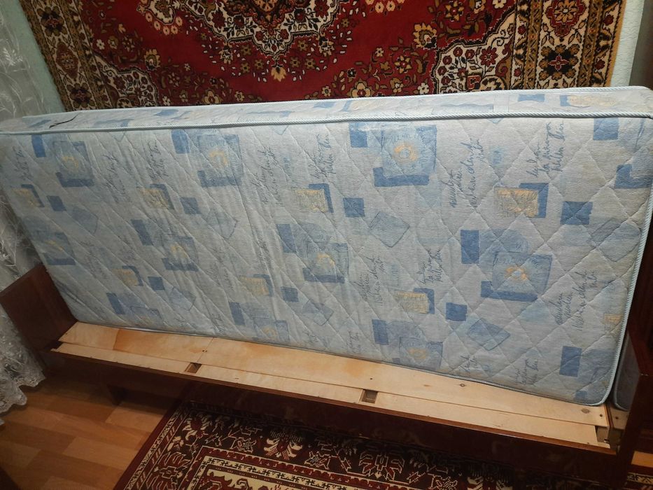 Продам ортопедичний матрац б/у
