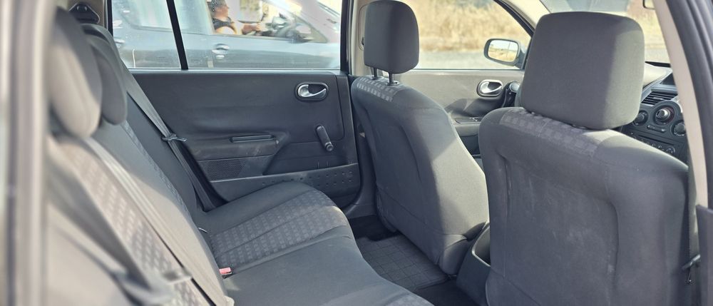 2006 - Renault Megane 1.5 DCI Económico