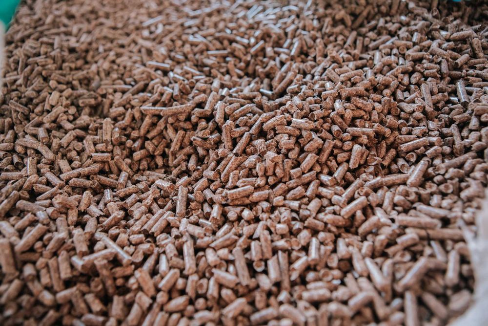 Купуємо пелети соснові та з лушпиння соняшника