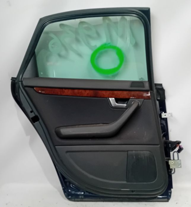 Porta trás esquerda AUDI A4 (8E2, B6)